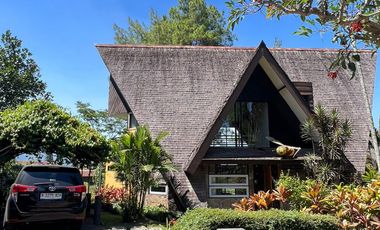 VILLA DI KLUB BUNGA BATU - MALANG