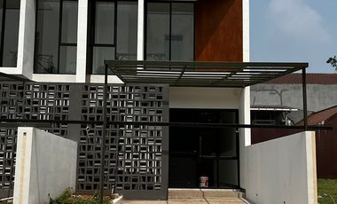 Jual Cepat Unit HOOK Rumah BSD Griya 2 Lantai Unfurnished - SHGB