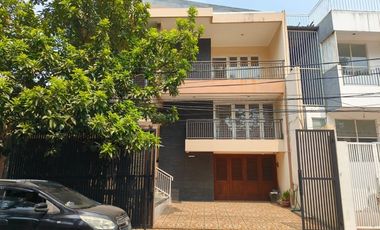 Dijual Rumah 2.5 lt, hdp utara, shm, 10x20 Citra Garden 2