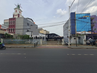 Dijual Tanah Zona Komersil Area Prime di Jl Pahlawan Revolusi Pd Bambu