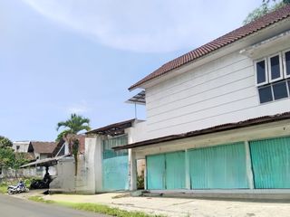 RUKO 2 LANTAI STRATEGIS MURAH MERIAH PASAR GRABAG MAGELANG