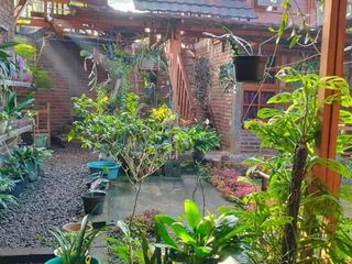 DIJUAL RUMAH  FULL FURNISHED & KEBUN KOPI DI TEMANGGUNG BONUS MOBIL