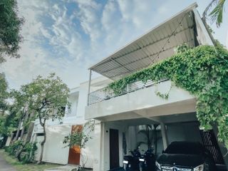 Townhouse Freehold Furnished di Kerobokan, Dekat Canggu