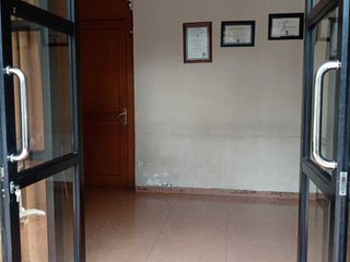 Disewakan Ruang Usaha Raya Darmo Permai Surabaya Barat