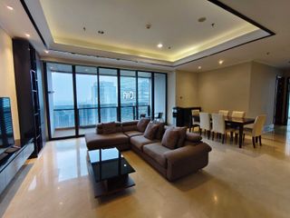 Disewakan Apartment 4BR di District 8 SCBD Jakarta Selatan