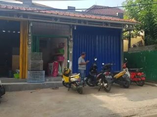 Disewakan Kios Baru Strategis Ramai Dekat King's Futsal Pintu 2 TMII