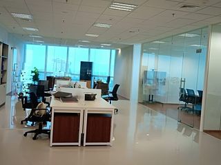 Jual Ruang Kantor Manhattan Square Furnished