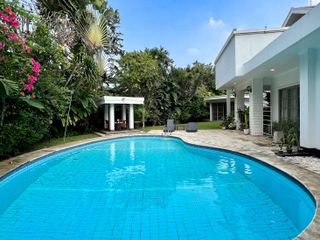 Rumah 2 lantai di Pejaten, Jakarta Selatan