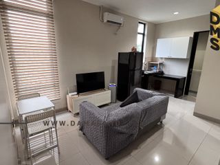 DIJUAL Green Royal Condo 2BR Hoek Semanan Jakarta Barat