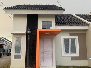 DIJUAL CEPAT RUMAH BUMI AROEPALA HERTASNING BARU DEPAN ROYAL SPRING