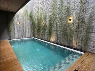 HUNIAN VILLA SIAP HUNI DAN BARU KUALITAS TERBAIK AREA KEROBOKAN BALI