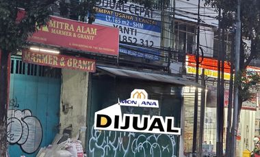 Jual murah Ruko 3 lantai ngantong di Jalan Raya Serpong