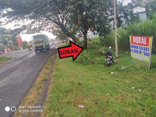 For Sale: 14,900 m² Roadside Land on Surabaya–Jogja Highway – Freehold Title, Ideal for Commercial Use