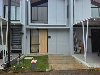 Rumah 2 Lantai Di Tanjung Bunga Dekat Mall Trans