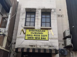 Ruko 3,5 lantai di kemang selatan lokasi strategis