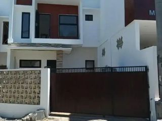 Villa TERMURAH Kawasan Hotel dan Villa Taman Mumbul Nusa Dua
