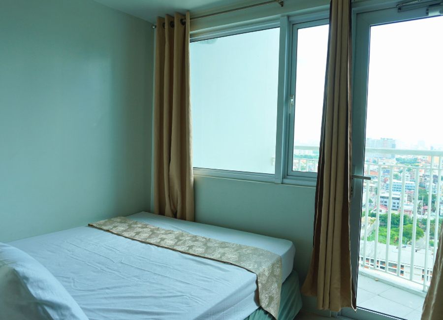1-Bedroom Unit w/ Balcony for Rent at Jazz Residences Tower 4, Makati ...