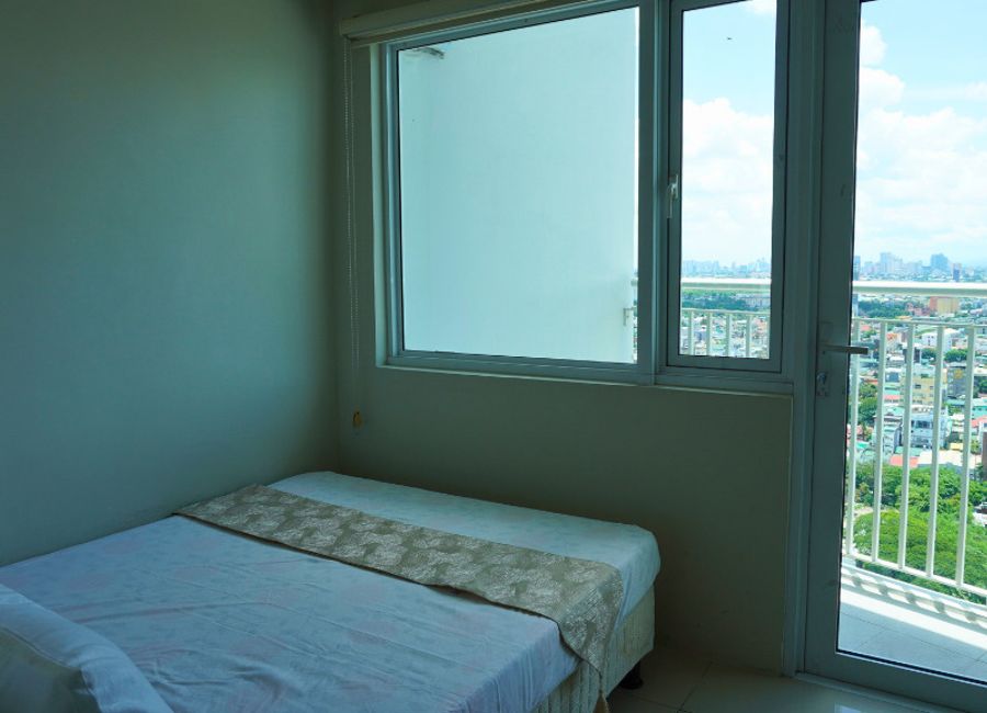1-Bedroom Unit with Balcony for Rent at Jazz Residences Tower 4, Bel ...