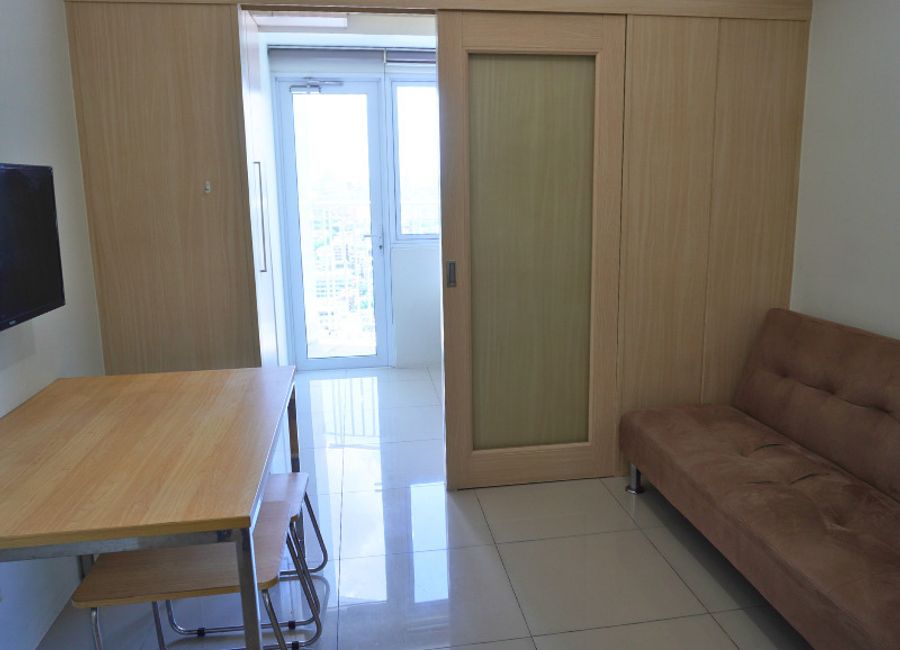 1-Bedroom Unit w/ Balcony for Rent at Jazz Residences Tower 4, Bel-Air ...