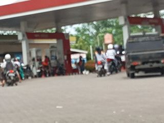 SPBU dan indomrt strategis depan Samsat