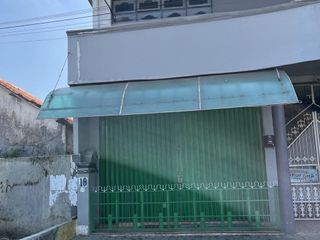 TEGAL ALUN-ALUN RUKO 2 LANTAI HALAMAN LUAS PUSAT KERAMAIAN SEWA MURAH