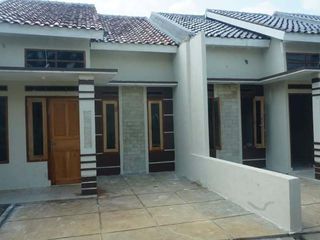 rumah murah lokasi strategis lingkungan nyaman bebas banjir