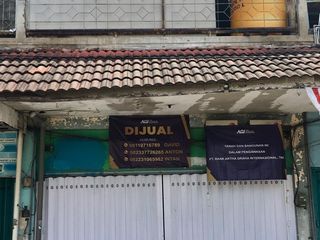Dijual Ruko Second Rp 843.600.000 di Kom. Ruko Modern Taman Bungurasih