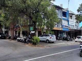 RUKO LOKASI BAGUS 4 LT COCOK UNTUK USAHA BEST  DI RENON