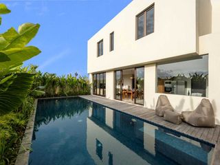 Dijual villa lantai 2 dekat pantai lokasi gianyar bali
