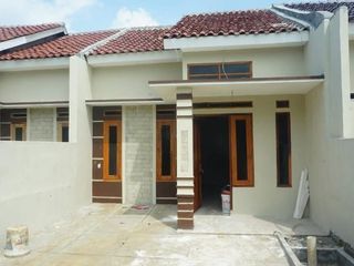 cluster mewah 1 lantai akses jalan mobil di Bojong Gede