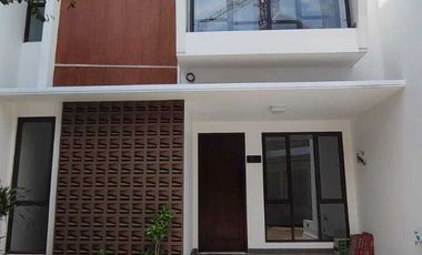 DIJUAL CEPAT RUMAH MEWAH BARU DALAM CLUSTER GREEN LOVINA CINERE