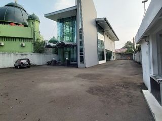Dijual gedung dan gudang harga di bwh NJOP di pasar minggu