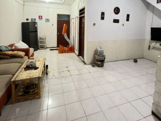 Jual cepat rumah Jalan lebar 2 mobil Pondok kelapa Jakarta timur