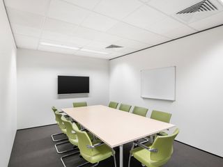 Private office for 10 people at Regus Savya Financial Center
