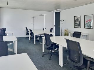 Serviced office for 15 people at Regus Ascott Ayala Center