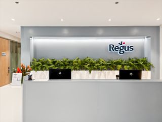 Expand your business presence with a virtual office in Regus Victoria de Makati