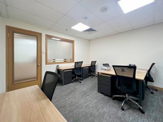 Book serviced office space for businesses of all sizes in Regus Doña Elena Tower