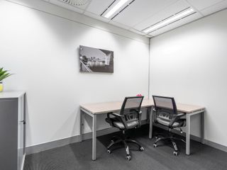 Unlimited office access in Regus Abanao Square