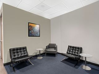 All-inclusive access to coworking space in Regus Savya Financial Center