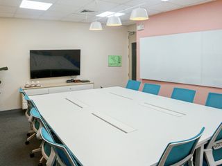 Serviced office space for 10 employees in Regus Festive Walk Mall