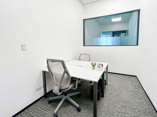 Find office space in Spaces World Plaza for 1 person with everything taken care of