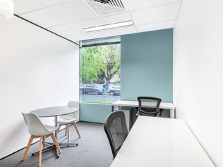 Private office space tailored to your business’ unique needs in Regus Festive Walk Mall
