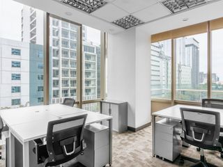 Private office space for 3 employees in Regus Park Centrale