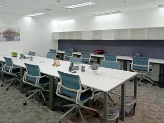 Professional office space in Regus Mckinley Town Center on fully flexible terms