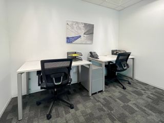 Fully serviced private office space for you and your team in Regus Times Plaza