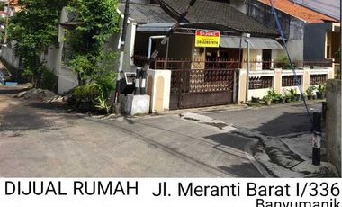 Rumah 2 Lantai Strategis di Banyumanik, SHM dan Siap Huni