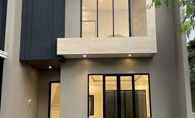 Rumah Bagus Siap Huni di Vanya Park BSD City