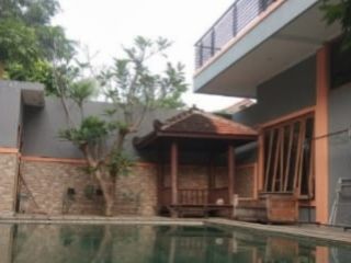 Rumah mewah banting harga edisi BU