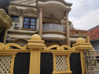 Rumah mewah nempel stadion Maulana yusuf ciceri serang
