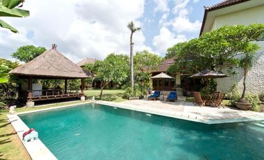 Villa Tropical Furnished Di Brawa Canggu Dkt Finns Beach Atlas Beach